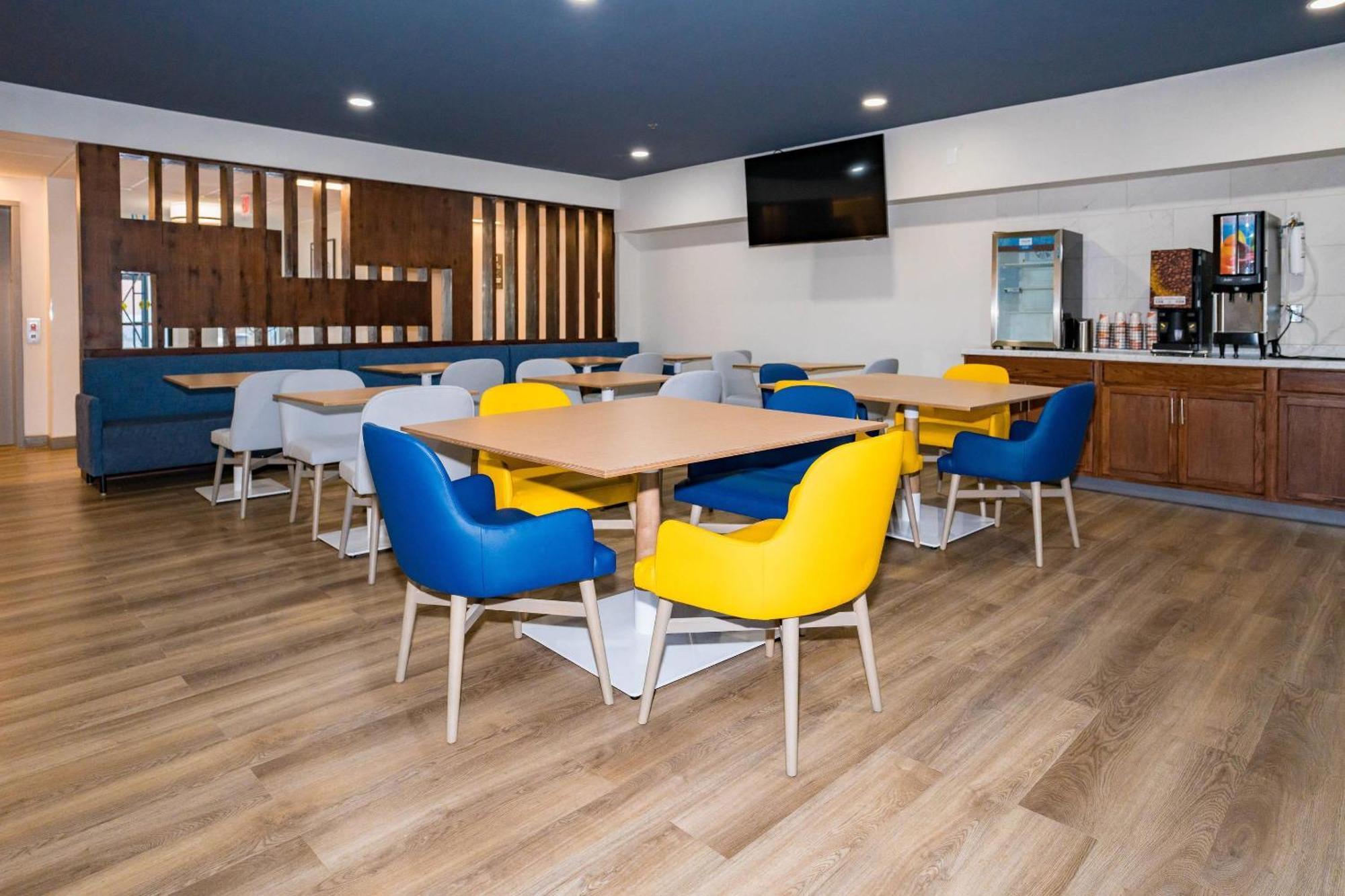 Comfort Inn & Suites River City Decatur Kültér fotó